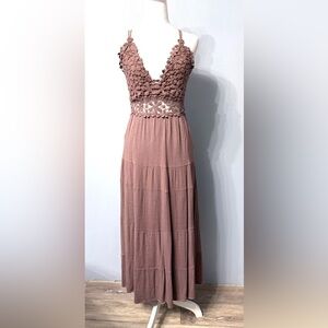 #5)  LA MIEL Brown Floral Lace Maxi Dress